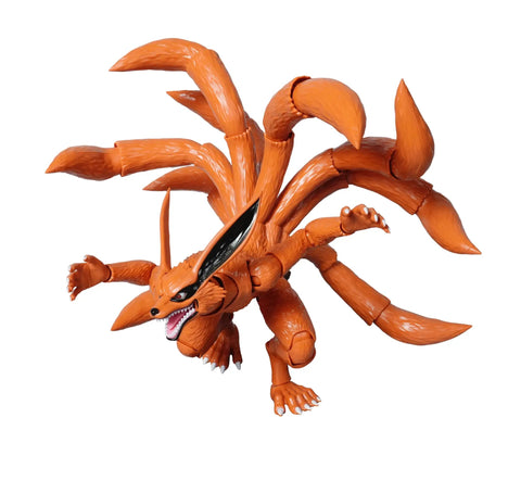 Naruto Shippuden Kurama And Naruto Dual Figure Model Kit, 263-Piece Set, detailed crouching Kurama figure with nine tails.
