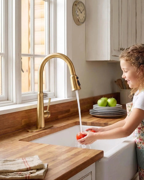 Kitchen Faucets with Pull Down Sprayer,WOWOW Gold High Arc Single Handle Classic Stainless Steel Sink Faucet 1 or 3 Hole, Pull Out Kitchen Faucet with Deck Plate & 3 Functions, child washing tomatoes.