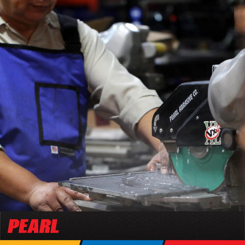 Worker using Turbo Porcelain Tile Blade P4 Thin Mesh Ultra Thin Kerf For Fast Clean Cuts In Porcelain And Hard Ceramics Pro Grade