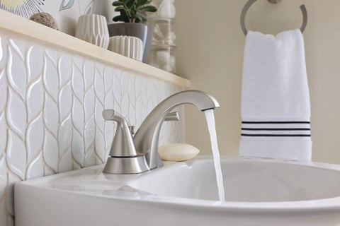 Spot Resistant Brushed Nickel Two-Handle 4-Inch Centerset Bathroom Faucet for 3-Hole Sinks with Aerated Water, Easy Temperature Control