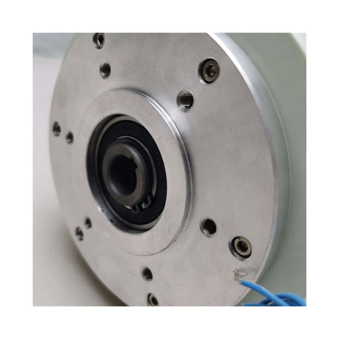 Close-up of Heavy Duty Hollow Shaft Magnetic Powder Brake Industrial Disc Style With 100 Nm Tension Controller