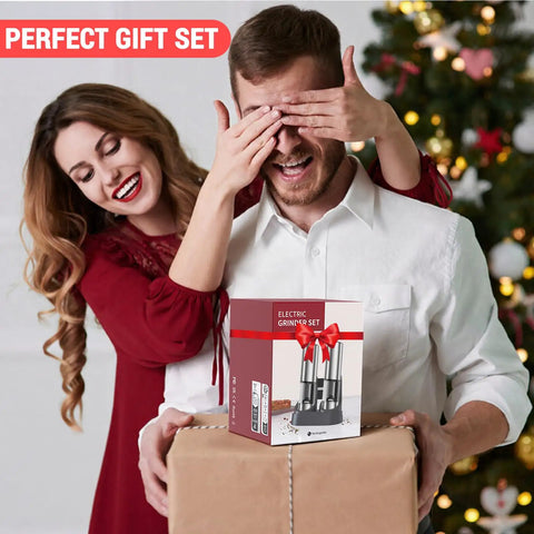 Couple gifting Salt And Pepper Grinder Set With External Coarseness Adjustment, 95ml Large Capacity Auto Pepper Mill, Christmas setting