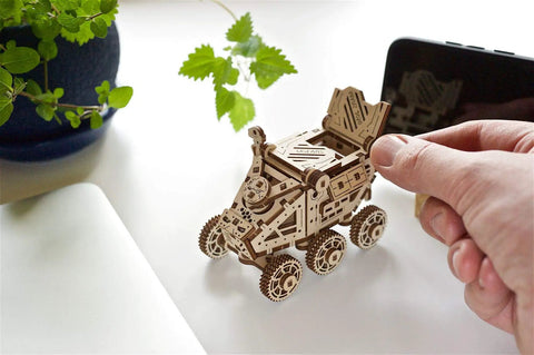 Mars Rover DIY Engineering Kit For Kids And Teens, STEM STEAM Educational Wooden Puzzle Model, self-assembly 3D wooden rover with gears