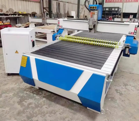 Pro Grade CNC Wood Router With Automatic Tool Change For Engraving And Milling 4x8 Foot Table 1325 3 Axis Machine in workshop