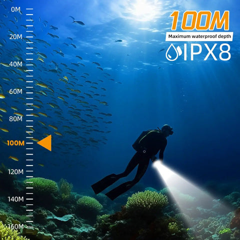Scuba diver using DL02 Scuba Dive Light Beast Mode Power 3000 Lumens 6500K Cool White Beam underwater at 100M depth