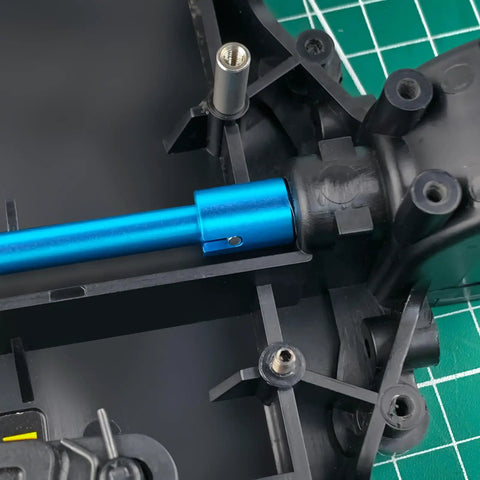 Aluminum Center Drive Shaft With Diff Joint Cups Upgrade Kit For Tamiya TT01 TT01D One Tenth Scale RC Car in blue installed