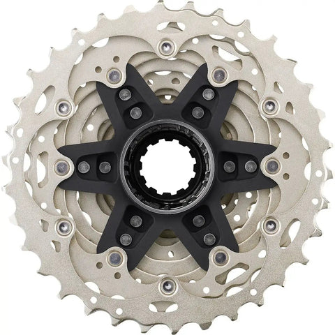 Ultegra CS-R8101 12-Speed Cassette 11-30T for road bikes with HyperGlide technology, silver lightweight alloy close-up view