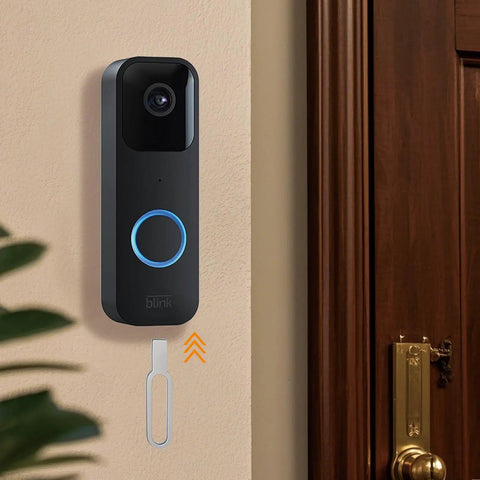 Two Pack Security Key demonstrates doorbell removal on a Blink model using Backplate Release Tool Pin, compatible with popular video doorbells.