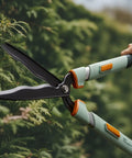 Extendable Hedge Shears With No Ladder Needed 27 To 35 Inch Reach Wavy Stainless Steel Blades Teflon Coated cutting hedge