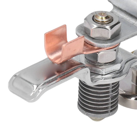 Close-up of brass nose connector on Heavy Duty 200 Amp Magnetic Welding Ground Clamp With RunOn Tab for secure arc starts.