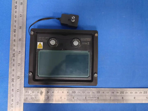 Auto Darkening Welding Lens 4.3 x 3.5 Inch Panel Pro Grade For Helmet Mask Solar Powered with rulers for scale