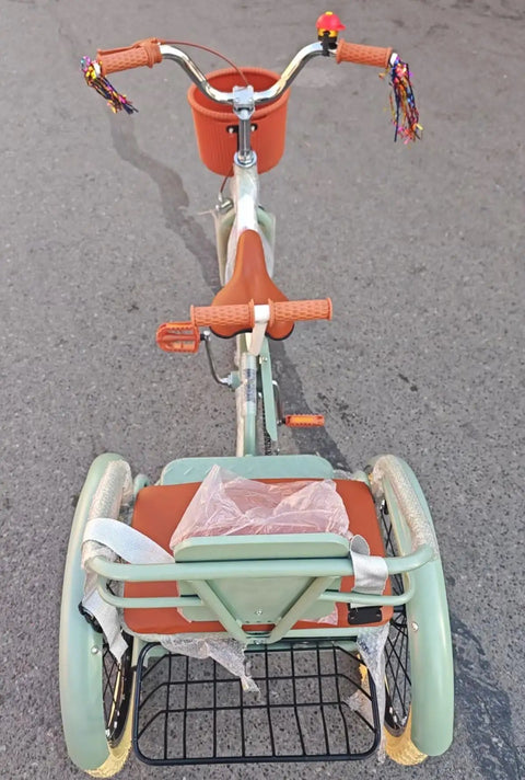 Three Wheel Cruiser Tricycle With Rear Passenger Seat And Backrest, Pneumatic Tire Spoke Wheel, Pedals And Single Brake, Green 18 Inch