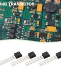 Go-To Transistor Assortment Kit 100 Pcs TO-92 NPN BC550C PNP BC560C for circuit boards, 50 NPN and 50 PNP transistors visible
