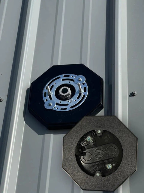 Vertical Siding Lamp Mounting Kit With Built In Octagon Box Black For Easy Install Outdoor Use Weatherproof And DIY Friendly For Outlets And Exterior Lights On Smooth Flat Surfaces on gray metal siding