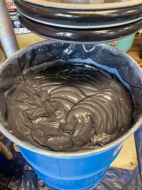 Heavy Duty 5 Percent Moly EP2 Grease With Lithium Complex NLGI 2 Extreme Pressure Formula for Construction and Mining