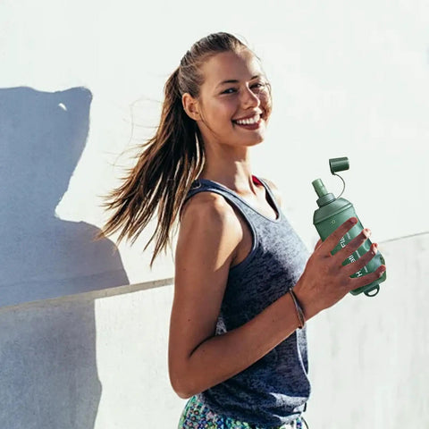 Person holding Foldable TPU Water Pouch Bottle for Outdoor Hydration, leakproof and refillable soft flask for adventures