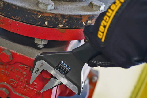 Heavy Duty Adjustable Wrench For Plumbing And Auto, Extra Wide Jaw Opening Up To 2.44 Inches, tightening a pipe nut