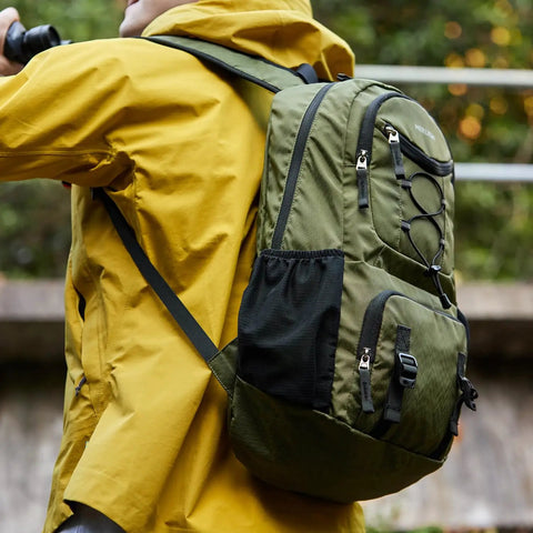 Lightweight 35L Foldable Hiking Backpack For Men And Women, Waterproof Outdoor Daypack For Travel And Camping, Ideal For School Or Work, Green Perfect