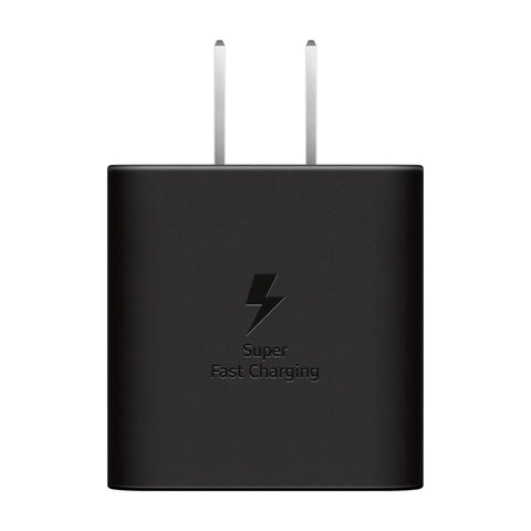Front view of 45W power adapter for Magnet Wireless Charger With 45W Power Adapter, Super Fast Qi2 Charging, built-in magnets.