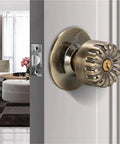 Close-up of Stainless Steel Indoor Door Handle Lock Set With Key For Bedroom Or Bathroom Silent Single Tongue Latch