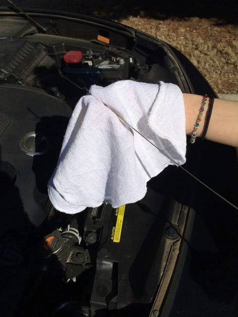 Pack Of 150 Cotton Shop Towels 12 By 14 Inches Absorbent Multipurpose Cleaning Rags For Auto Shops Garages And Home Use Durable 100 Percent Cotton Reusable For Spill Cleanup And Messes Machinery Wipe Down And Detail Work White used on car engine