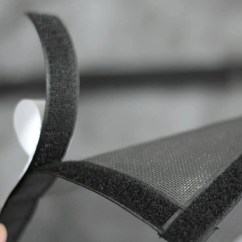 Close-up of Magnetic Screen Door With Full Frame Seal And Weighted Bottom Fits 34x82 showing mesh and frame seal details.