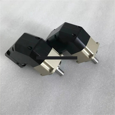90 Degree Par Series 80Mm Planetary Gearbox With 19Mm Shaft Heavy Duty Speed Reducer And Gearhead Motor, two units angled view.