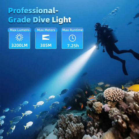 Diver uses SD08 Dive Light 3200lm Bright Scuba Flashlight with IPX8 Waterproof Seal and RGB Signal Ring underwater