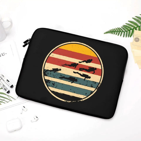 Scuba Dive Inspired Laptop Sleeve For 15 Inch Waterproof Durable Protective Case with retro diver design on front