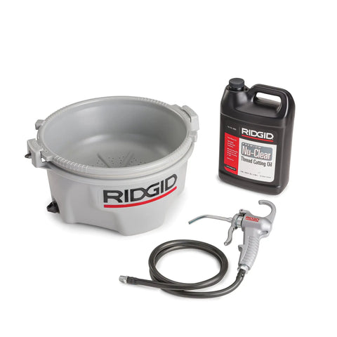 One Gallon Oiler With Premium Thread Cutting Oil And One Gallon Endura Clear Thread Cutting Oil For All Weather Pipe Threading Kit