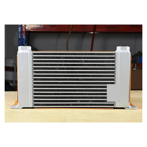 Beefy Industrial Air Cooler Fans For CNC Machines 60 L Per Minute Flow 2.4KW Cooling Power Hydraulic Oil Cooler Heavy Duty Heat Exchanger