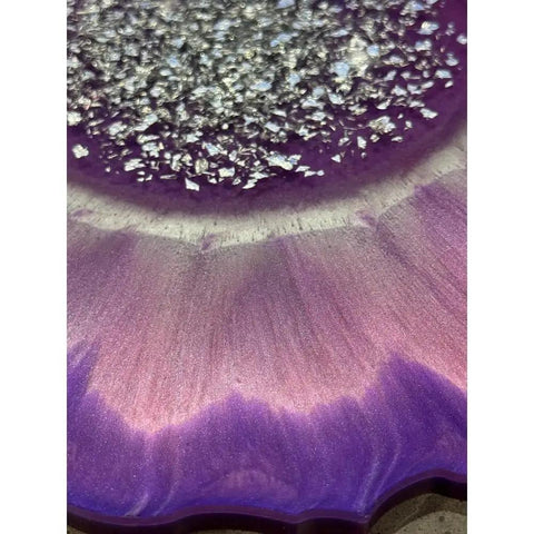 Close-up of 13 Inch Resin Flower Lazy Susan Rotating Serving Tray Modern Centerpiece For Dining Table Charcuterie Board Spices Kitchen Decor