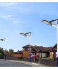 Top Tier Outdoor Solar Flood Light For Yard And Patio Security IP67 Waterproof Motion Detection dusk to dawn on street.