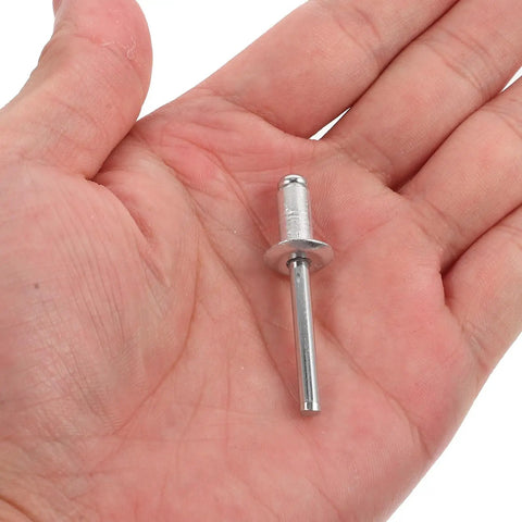 Aluminum Pop Rivets Kit 140Pcs Assortment With Flat Head And Flange Blind Rivet in hand, metal fastening tool