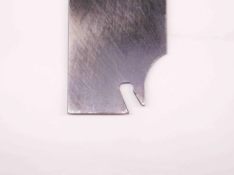 Self Grip Double Ended Right Hand Indexable Cutoff Blade For Precision Machining Pro Grade Durable Tooling Accessory With BR9205CN4 close-up metal blade