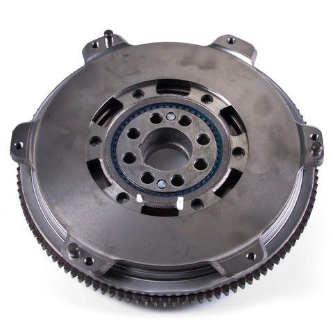 Heavy Duty Dual Mass Clutch Flywheel Replacement For 1998 To 2000 Bmw M3 And Z3 Inline Six 3.2 Liter Engine showing steel core and detailed design.