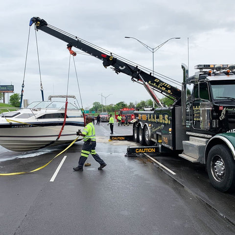 Heavy Duty 10 Foot Red Round Sling For Lifting, towing a boat with crane in industrial setting