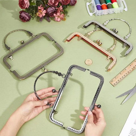 4 Colors Purse Clasp Frame With Handle Five Point Nine Inch Metal Kiss Lock Clasp Bag Clutch Frames in gold, silver, bronze