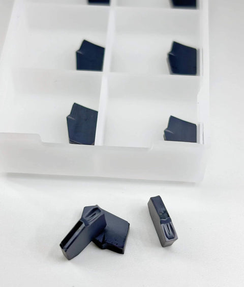 CNC Grooving Carbide Inserts GTN-2 Self Locking With PVD Black Coating For Stainless Steel And General Steel, shown in packaging.