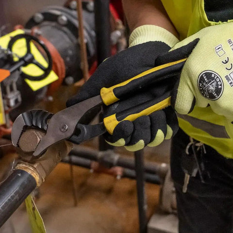 Adjustable Jaw Pump Pliers 10 Inch With Quick Adjust Rivet For One Hand Use gripping pipe in industrial setting