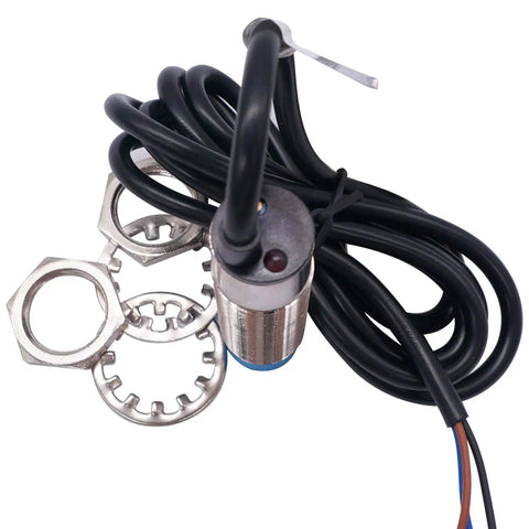 Capacitance Proximity Sensor Switch 1 To 10 mm Adjustable Sensing Distance NPN Normally Open M18 3 Wire DC 6 To 36V 300mA shown with nuts and cable