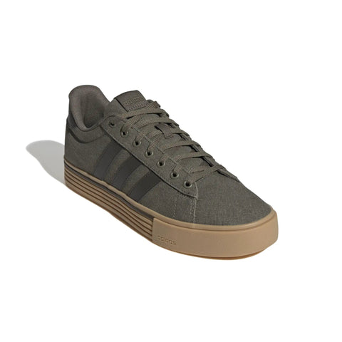 Daily 4.0 Mens Skate Sneakers with Flexible Textile Upper, Reinforced Toe Guard, Rugged Rubber Outsole, Size 10.5, angled view