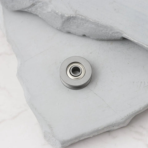 20 Pack V623ZZ V Groove Sealed Ball Bearings 12X3X4MM For CNC Routers And Linear Guide Tracks on gray surface.