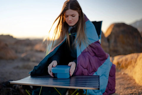 Person using Grab And Go Self Contained Mess Kit With BPA Free Construction And All In One Eating Utensils for outdoor dining