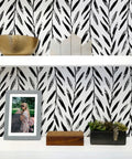 Black And White Peel And Stick Wallpaper Leaf Contact Paper 17.7 Inch By 590.4 Inch for Bathroom and Living Spaces