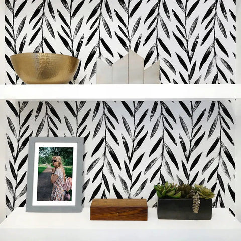 Black And White Peel And Stick Wallpaper Leaf Contact Paper 17.7 Inch By 590.4 Inch for Bathroom and Living Spaces