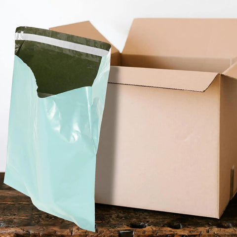 Eco Friendly Polyethylene Clothing Shipping Bags With Strong Self Sealing Waterproof And Wear Resistant Mailers 50 Pack