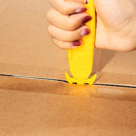 Double-Sided Stainless Steel Box Cutter With Integrated Tape Splitter, Heavy-Duty Safety Utility Knife, 100-Pack Bulk, Yellow, Film Cutter For Packaging, Cardboard, Shipping, And Office Use cutting cardboard box seam