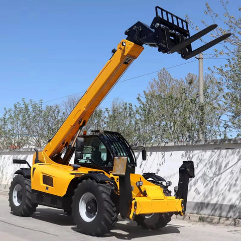 Built Tough Heavy Duty 4WD Telescopic Handler For Construction Sites featuring a yellow mobile telehandler with an extended boom.