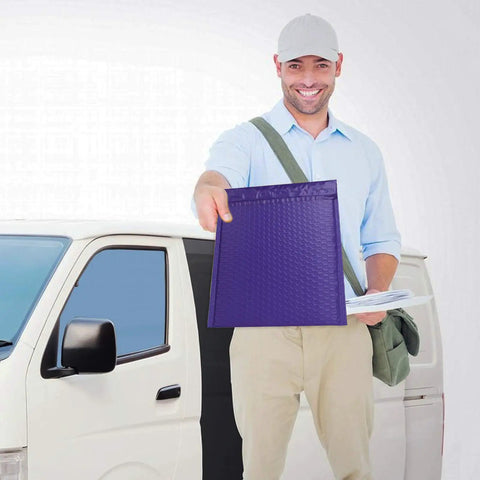 Courier holding 10x13 Inch Bubble Mailers Self Sealing Padded Envelopes Waterproof Tear Resistant Purple, 25 Pack.